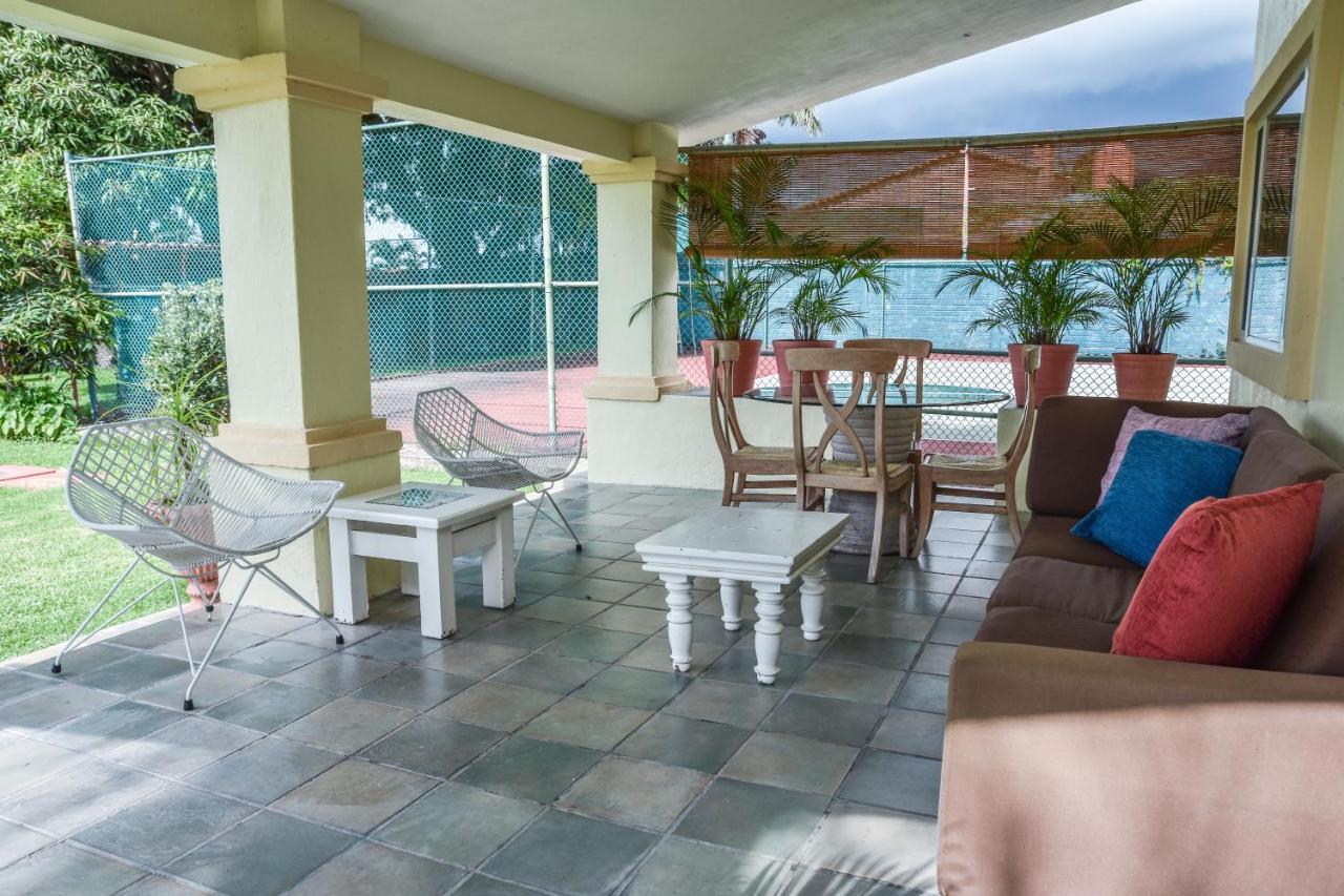 Casa Jardin-Lakeside Boutique Resort By Restavio อาจิจิก ภายนอก รูปภาพ